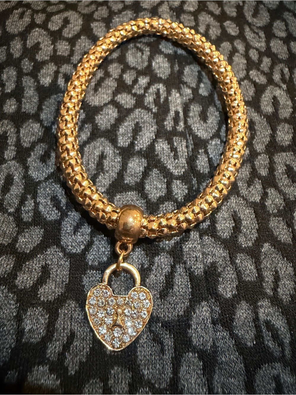 Gold-tone Bling Heart Lock Charm Stretch Bracelet